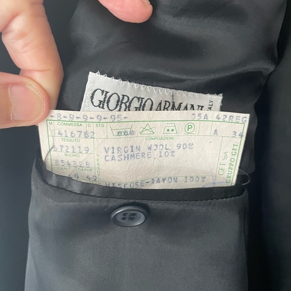 “Vintage” Giorgio Armani Men’s Virgin wool/cashmere black long coat 42R - Picture 6 of 12